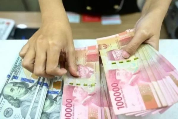 Rupiah Menguat Ke Rp 16.261 per Dolar AS, Didukung Sentimen Global | investasi