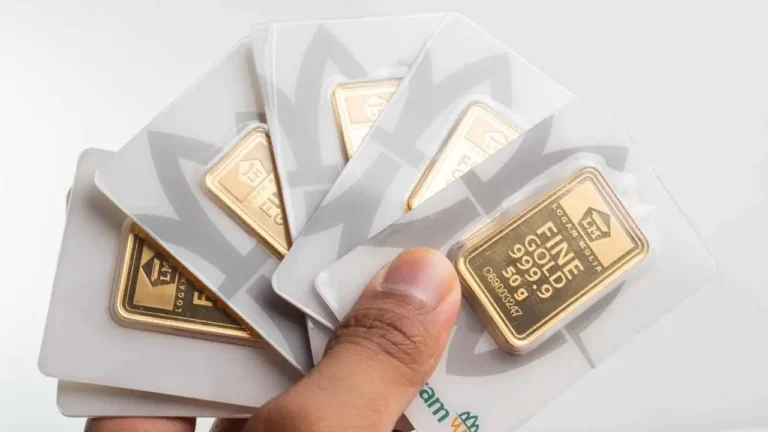 Harga Emas Antam Turun Akibat Rupiah Menguat dan Suku Bunga Global | Internasional