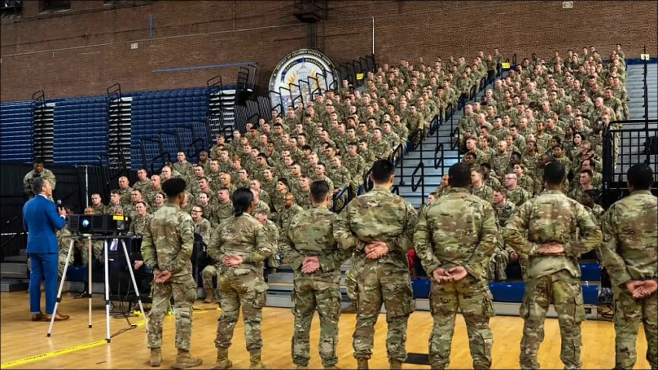 5 Dampak Pengerahan Garda Nasional ke Washington: Ibu Kota Mirip Disneyland | Internasional