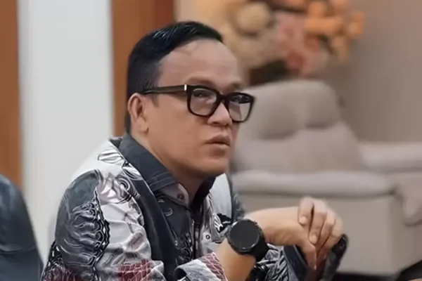 Kontroversi Immanuel Ebenezer: Terjerat OTT KPK dan Dampaknya | Nasional