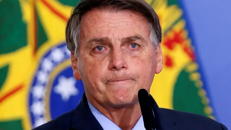 Hakim Agung Brasil Ringankan Tahanan Rumah Jair Bolsonaro, Izinkan Keluarga Mengunjungi | Hiburan