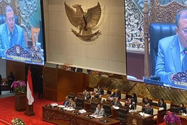 DPR Resmi Revisi UU Haji, BP Haji Kini Jadi Kementerian | Nasional