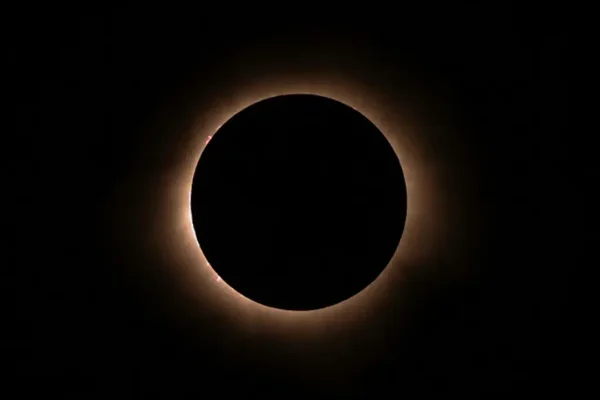 gerhana matahari cincin