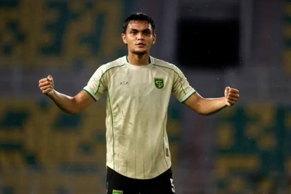 Usai Dibantai Persija, Jawaban Rachmat Irianto soal Juara | rachmat irianto