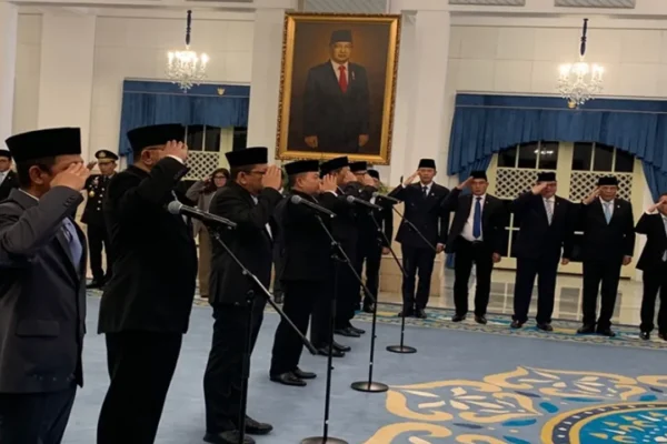 Reshuffle Kabinet Prabowo, 6 Pejabat Resmi Dilantik | Nasional